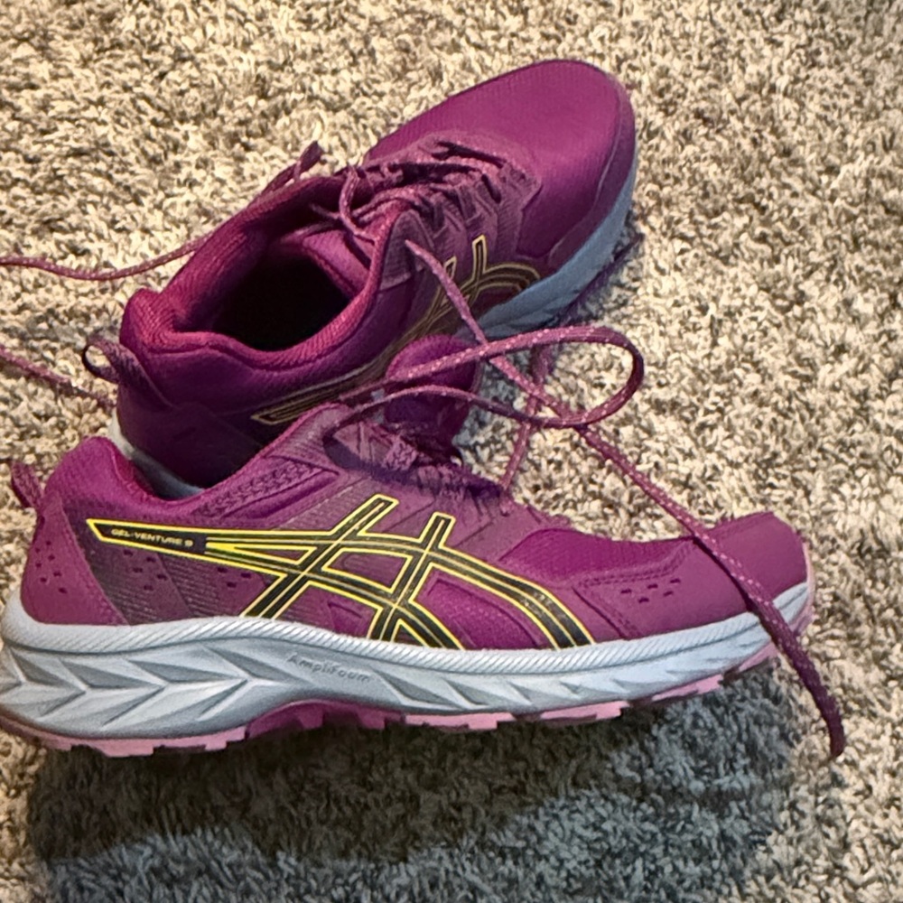 ASICS Women's Athletic Shoes in Purple and Yellow - Picture 3 of 4